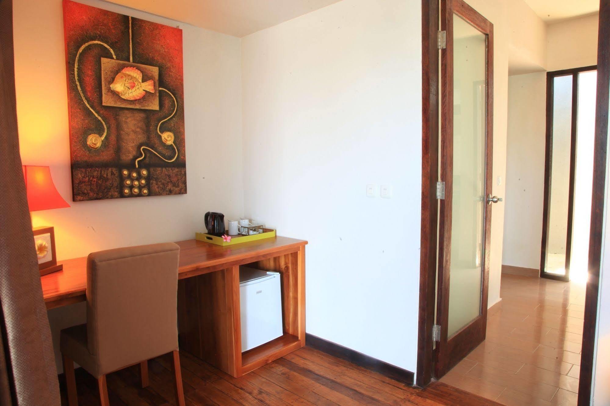 Lima Satu Resort Pemenang Buitenkant foto